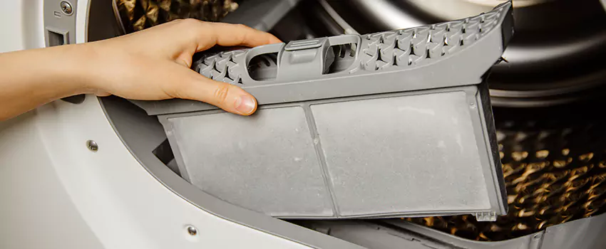 Signs Of A Clogged Dryer Lint Trap in Loveland, Colorado